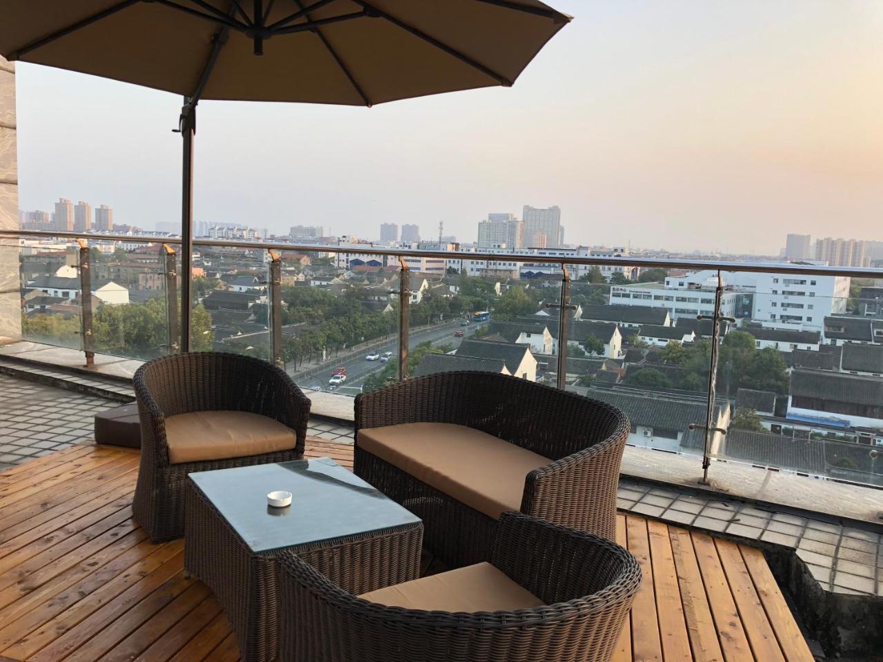 Weijing Express Hotel Changshu المظهر الخارجي الصورة