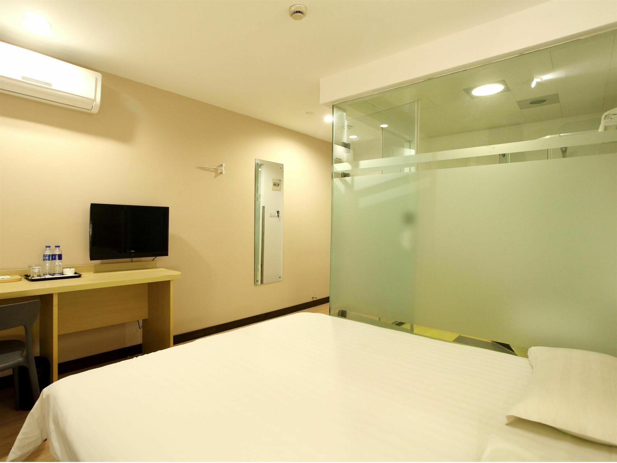 Weijing Express Hotel Changshu المظهر الخارجي الصورة